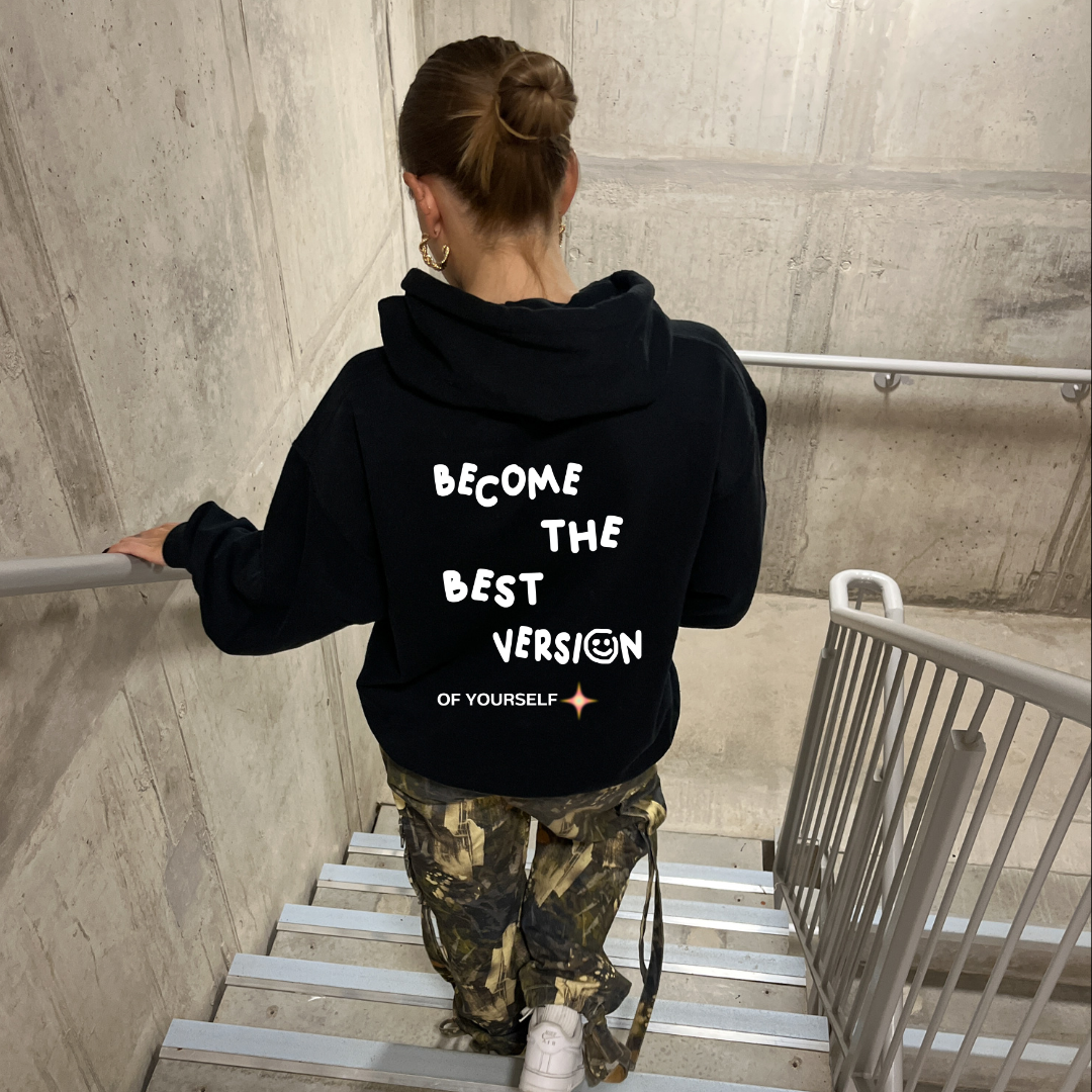 OVERSIZED HOODIE
